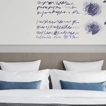 Cubo Hotel Liubliana